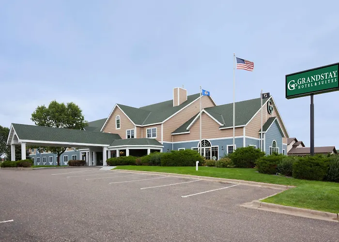 Pet Friendly hotel: Quality Inn & Suites Stillwater